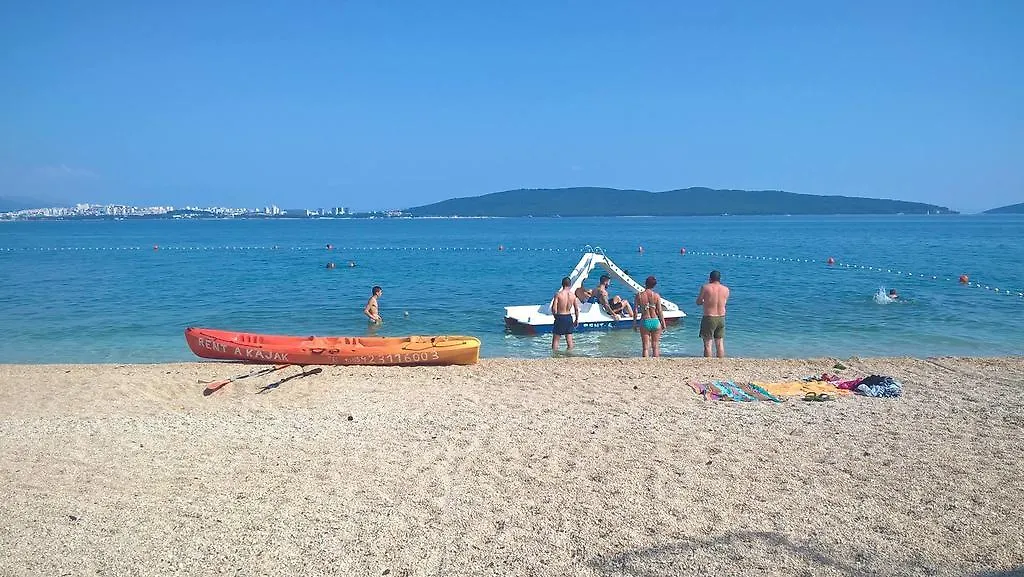 Apartments Pavlinovic Kastela